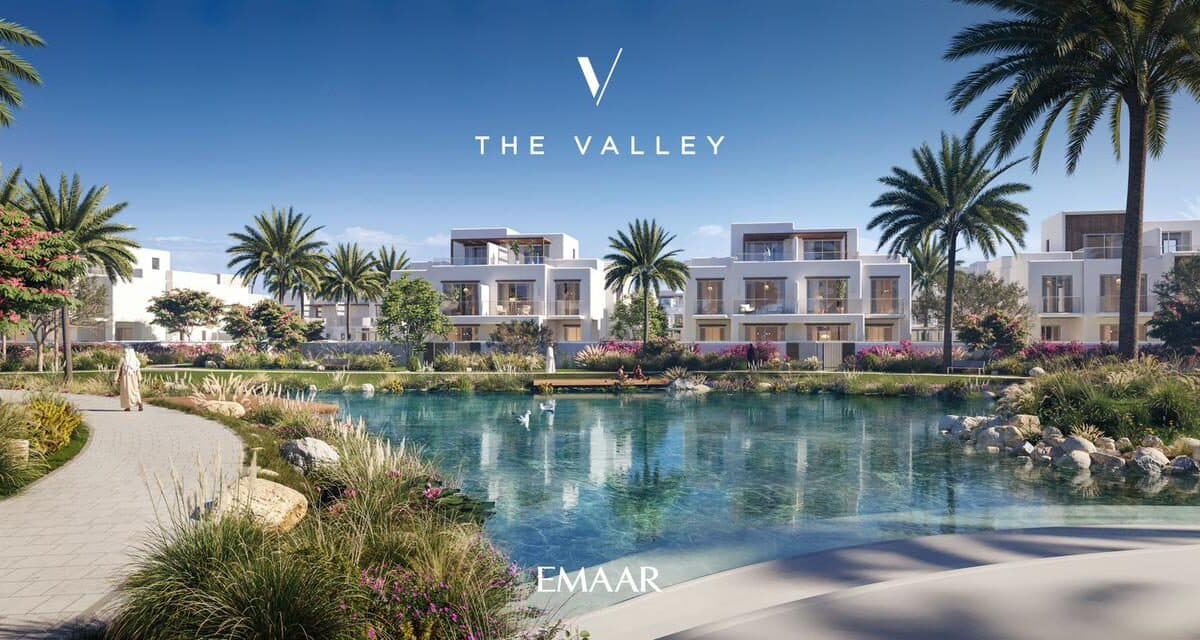 The Valley, photograph 2 of 13