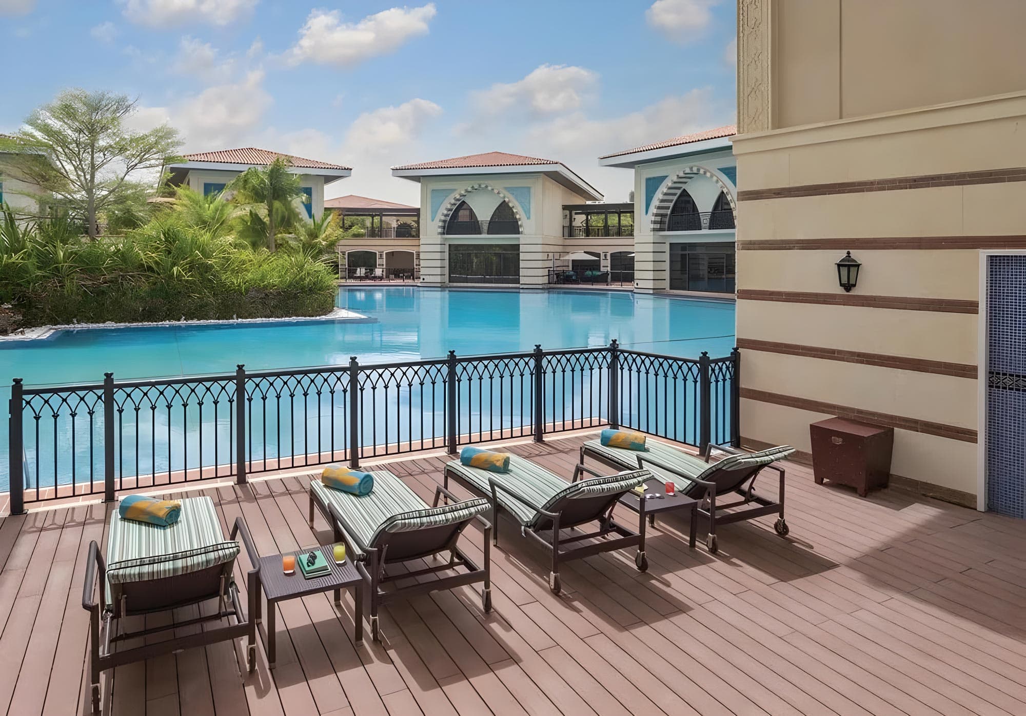 Jumeirah Zabeel Saray Royal Residences, photograph 4 of 5
