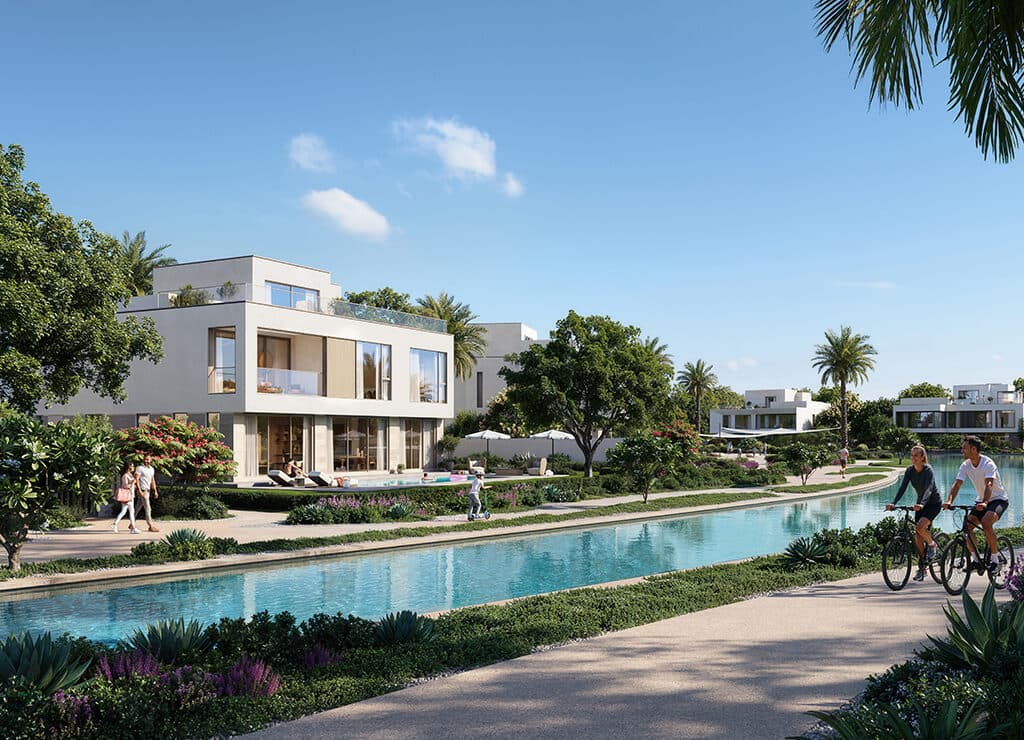 Mareva at The Oasis, photograph 5 of 5