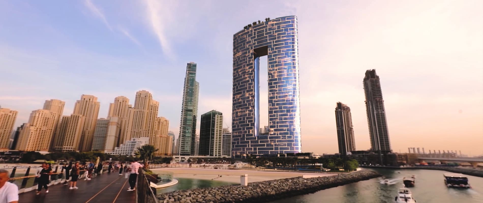 Address JBR, photograph 7 of 7