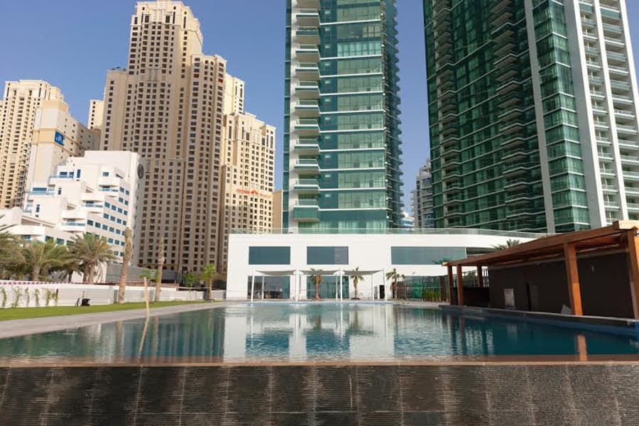 Al Bateen Residence, photograph 1 of 3