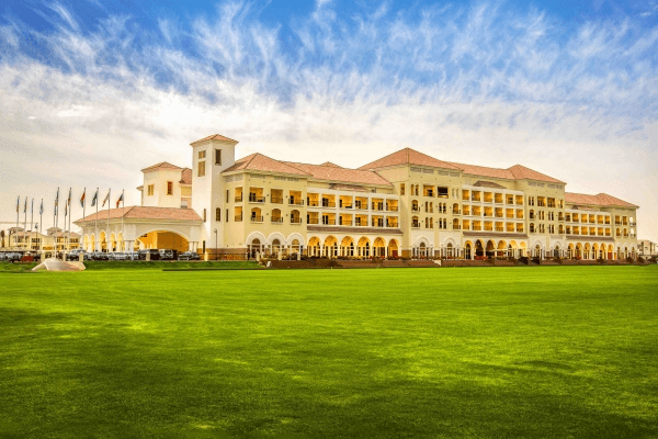 Al Habtoor Polo Resort & Club, photograph 1 of 6