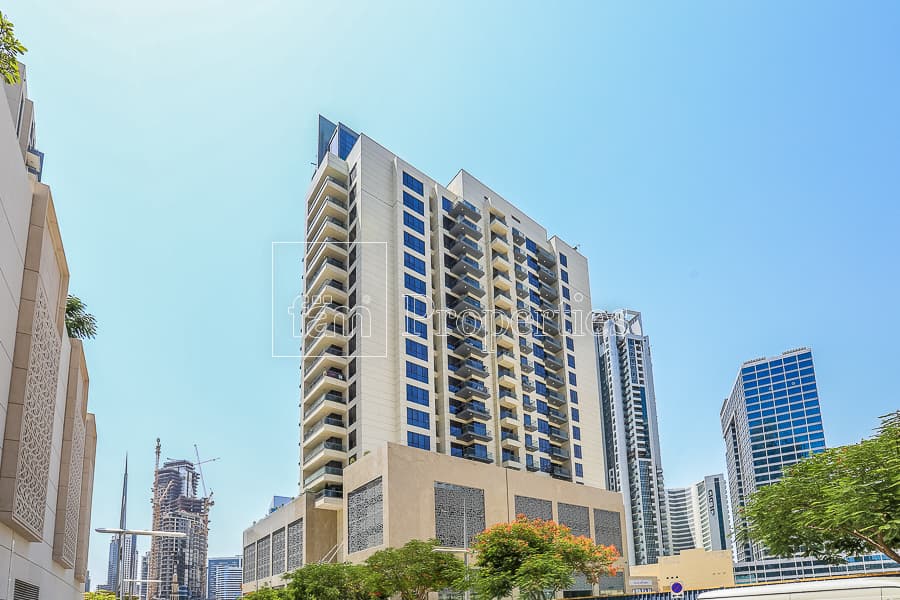 Bahwan Tower, photograph 10 of 10