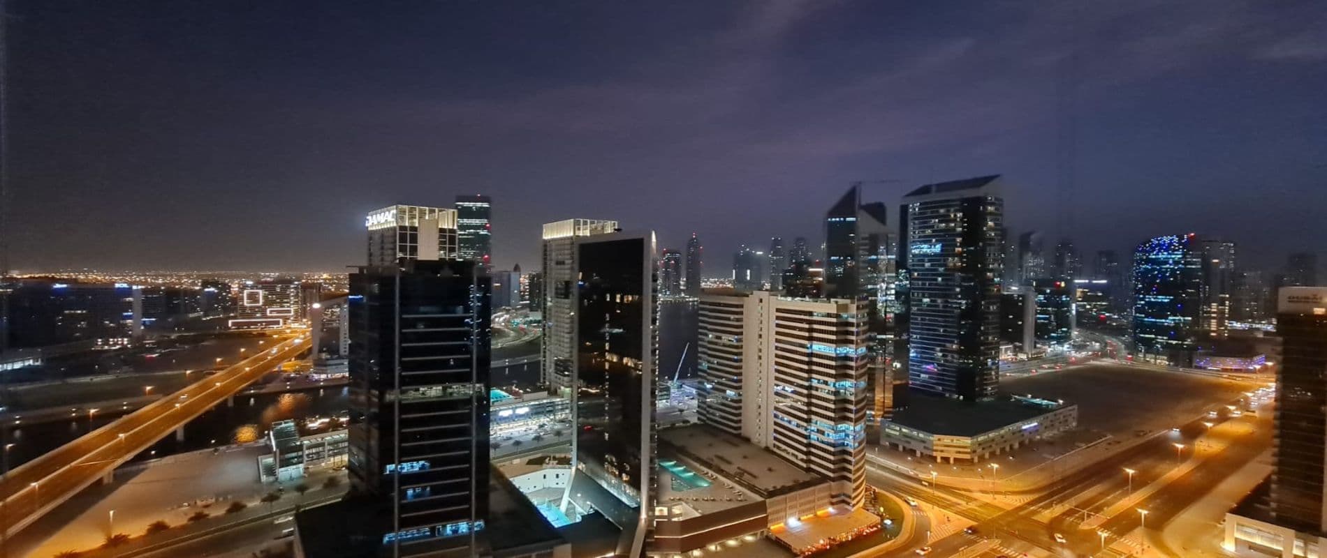 Elite Downtown Residence, photograph 4 of 9