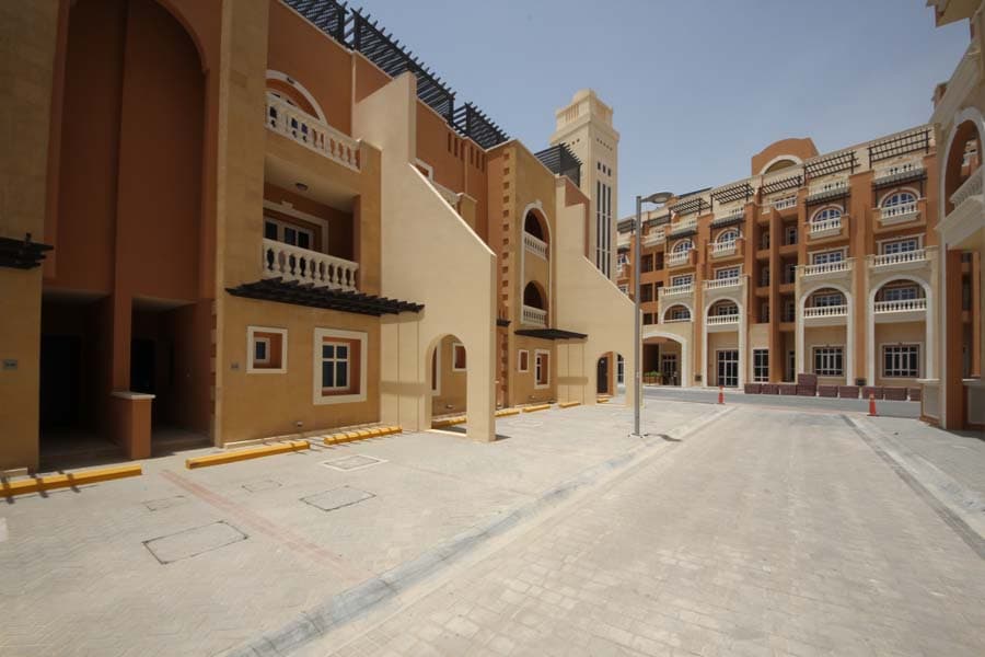 Jumeirah Village Circle, photograph 1 of 8