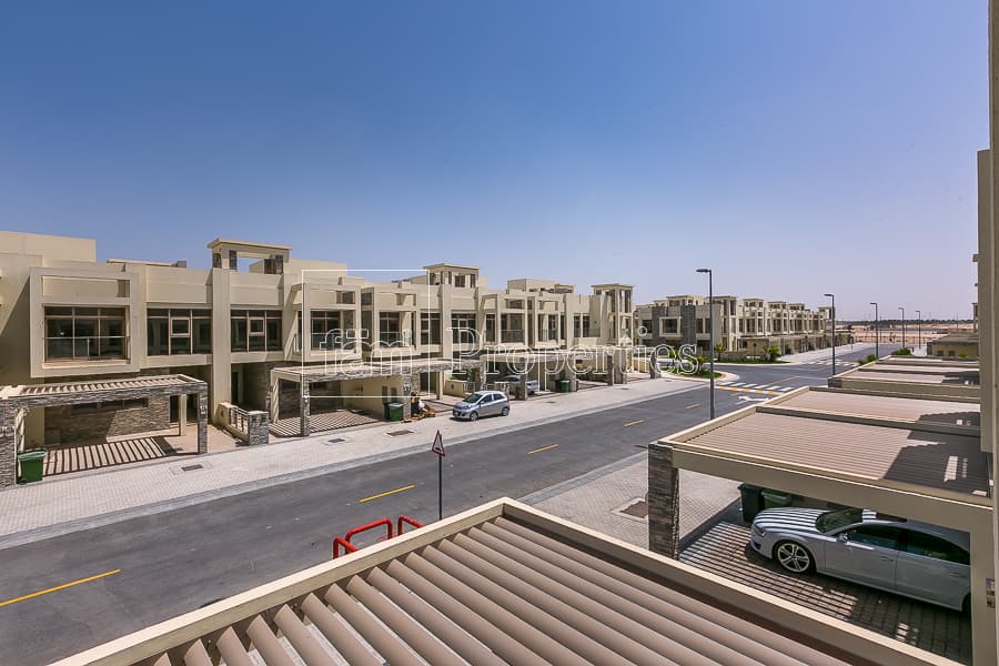 The Polo Townhouses, photograph 1 of 7