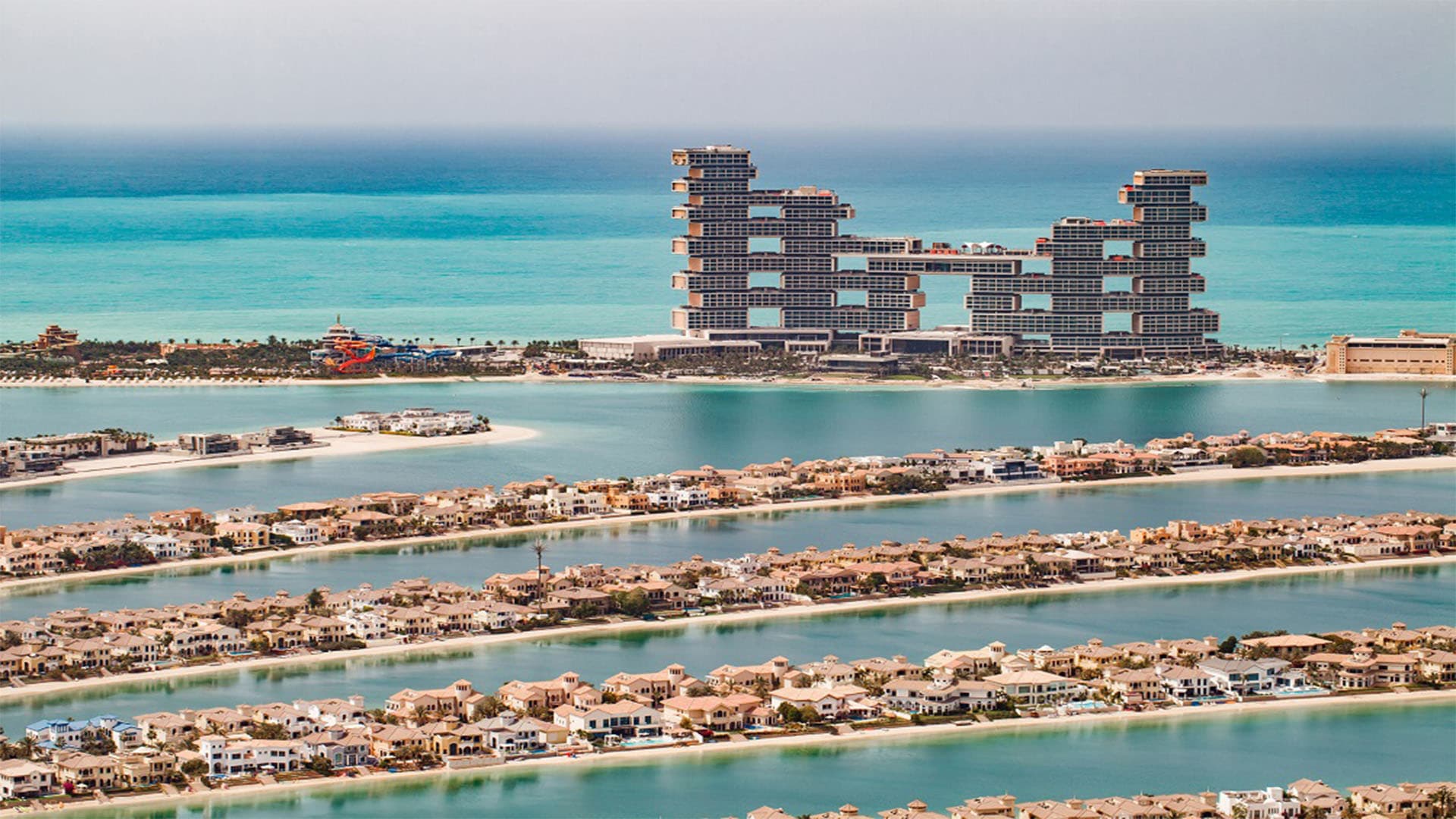 The Royal Atlantis Residences, photograph 8 of 13