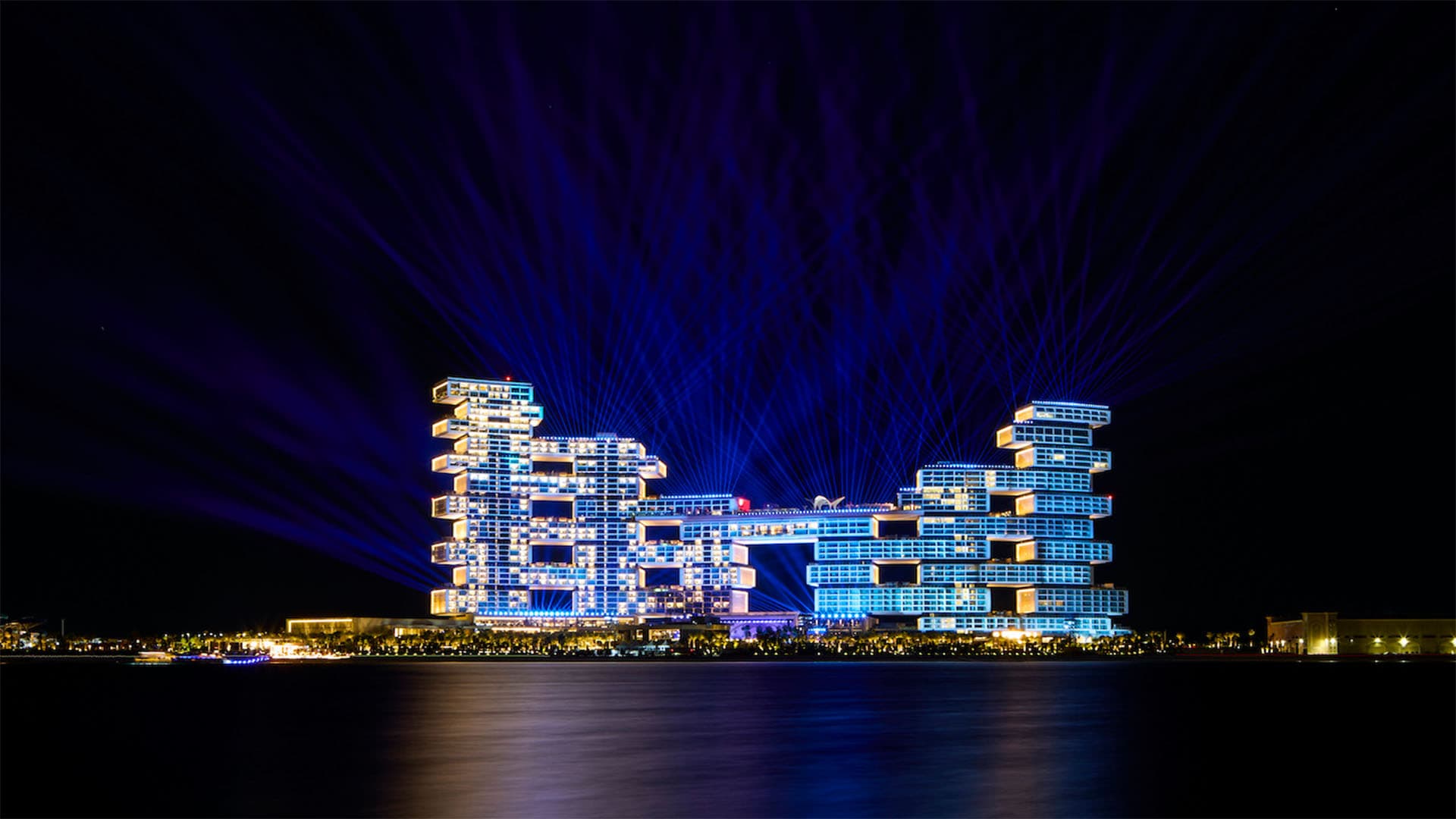 The Royal Atlantis Residences, photograph 6 of 13