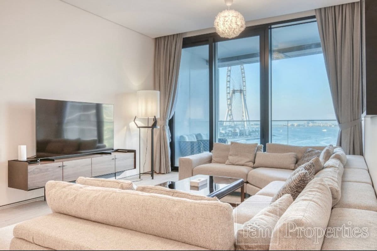 2 bedroom apartment in Jumeirah Gate Tower 1, photograph 3 of 17