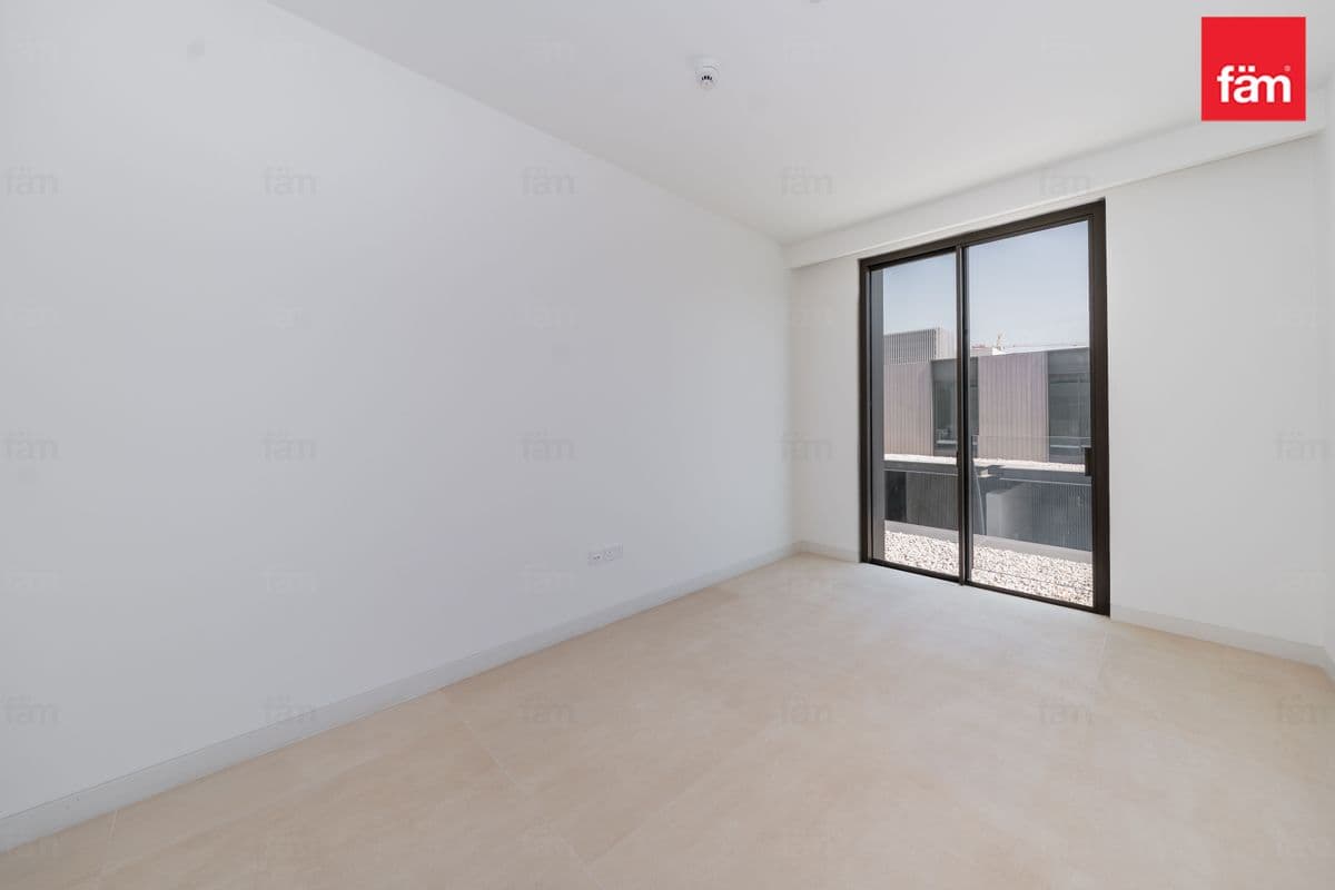 3 bedroom townhouse in Nad Al Sheba Gardens Phase 2, photograph 12 of 20