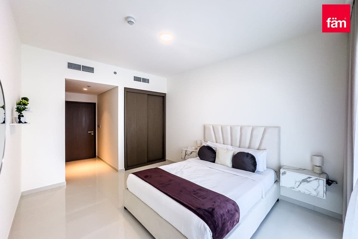 2 bedroom apartment in Grand Bleu Tower 1, photograph 15 of 20