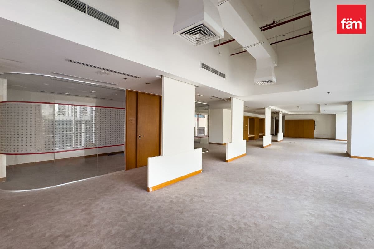 office in Bay Square 8, photograph 17 of 20