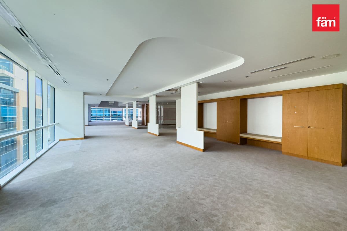 office in Bay Square 8, photograph 6 of 20