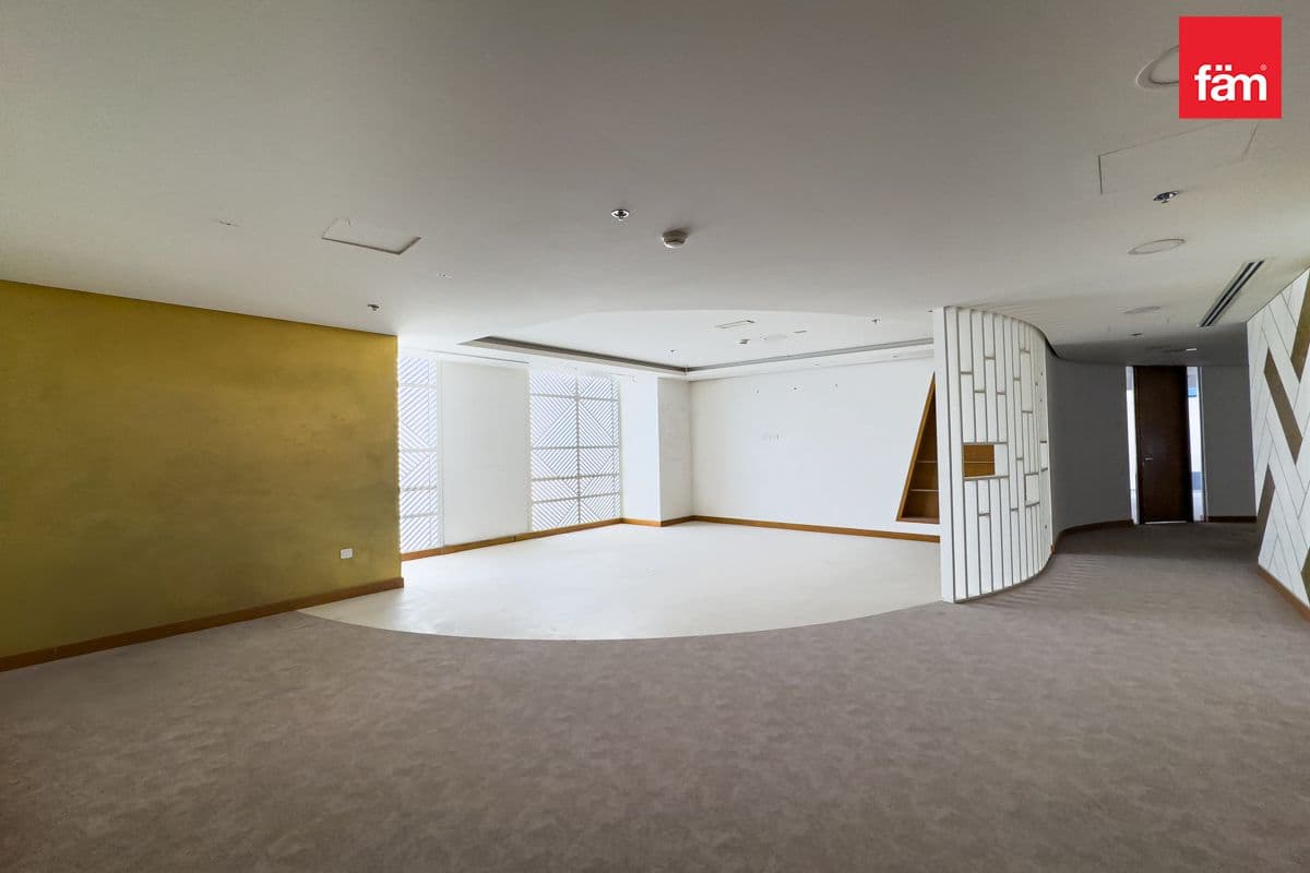office in Bay Square 8, photograph 8 of 20