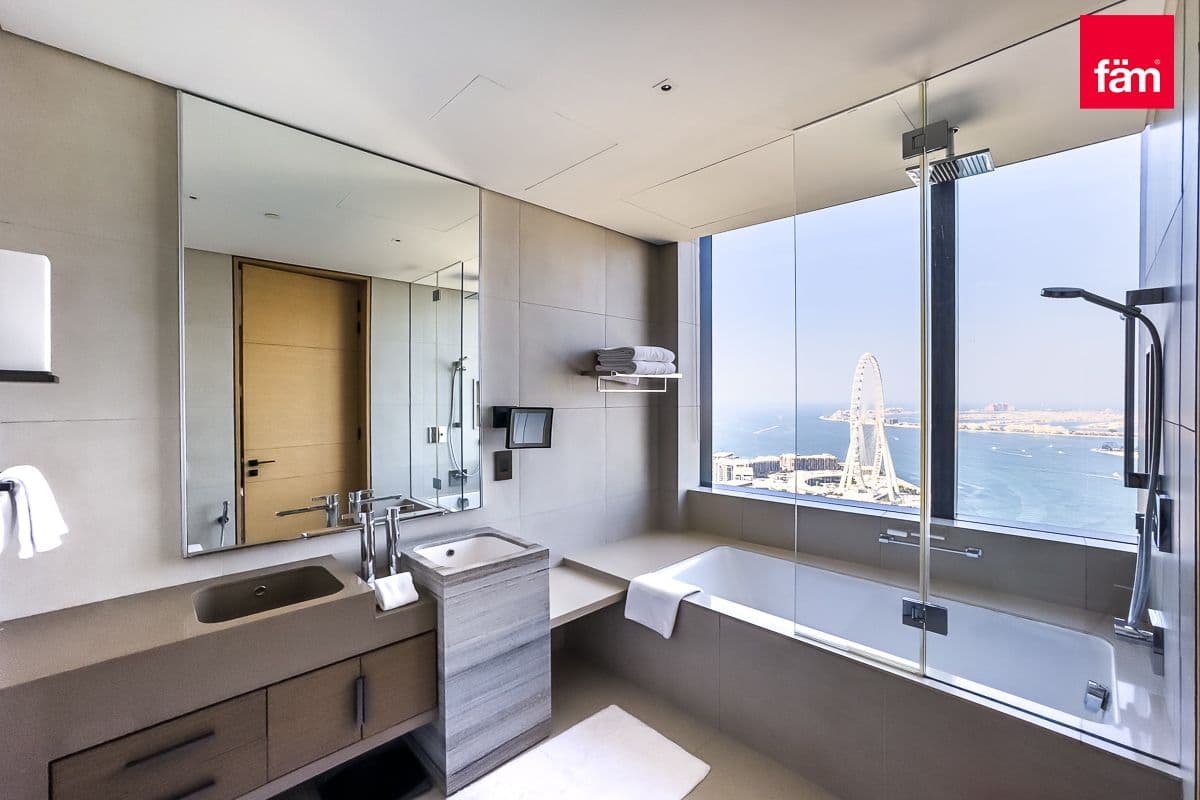 3 bedroom apartment in Jumeirah Gate Tower 2, photograph 10 of 20