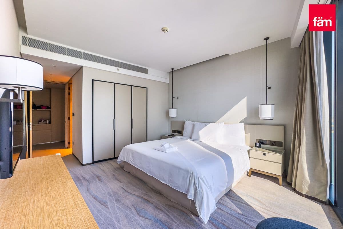 3 bedroom apartment in Jumeirah Gate Tower 2, photograph 14 of 20