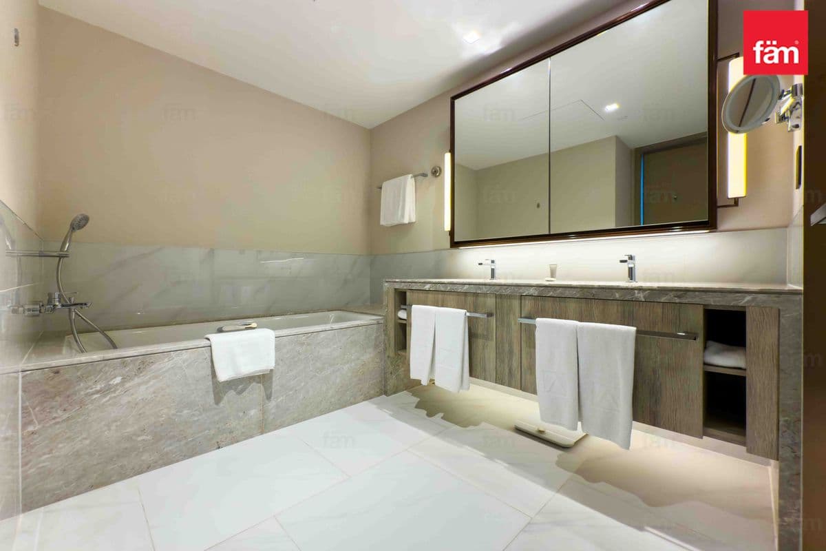 3 bedroom apartment in Address Harbour Point Tower 1, photograph 10 of 20