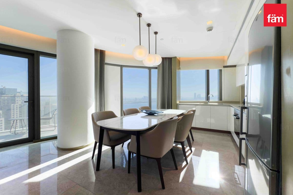 3 bedroom apartment in Address Harbour Point Tower 1, photograph 13 of 20