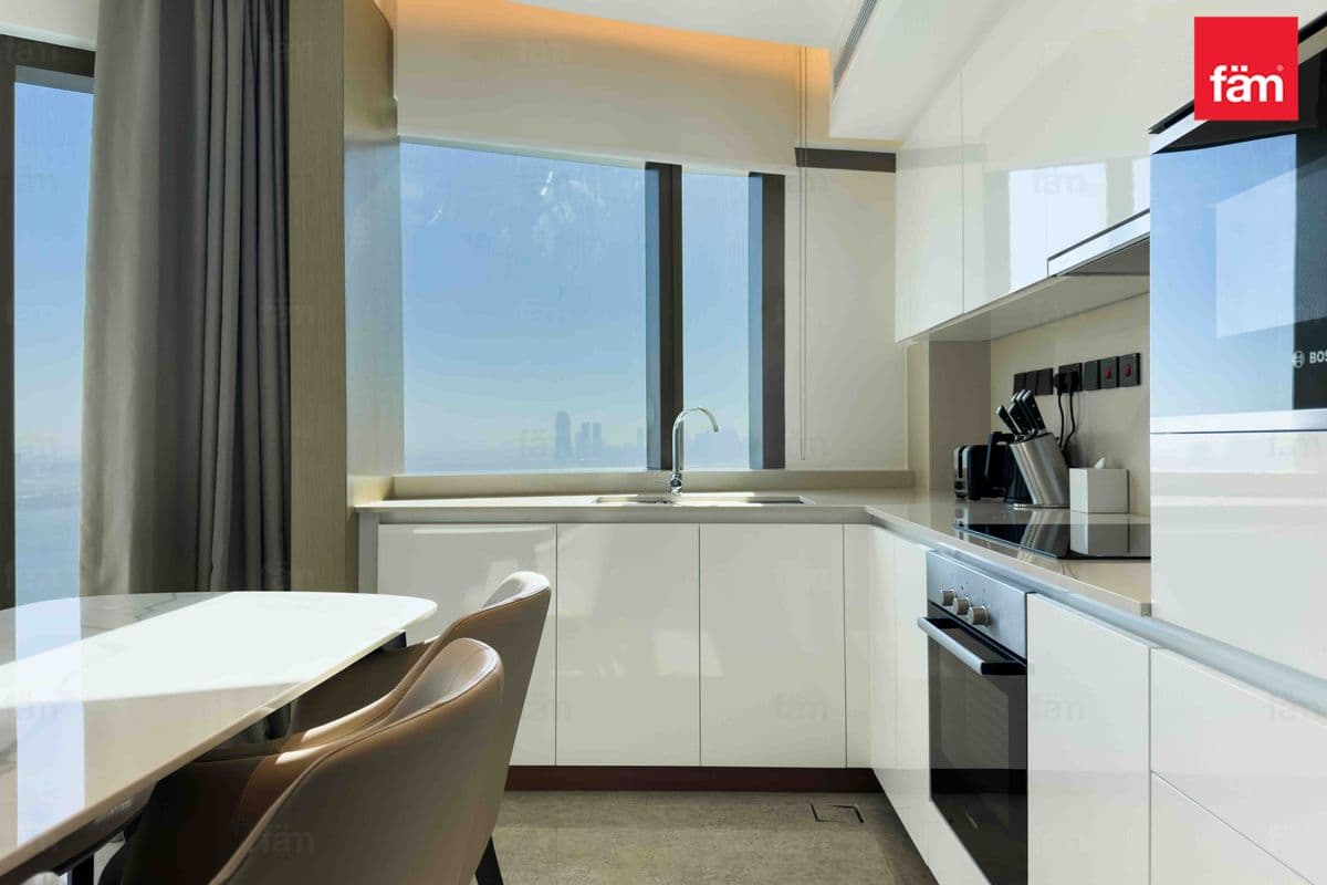 3 bedroom apartment in Address Harbour Point Tower 1, photograph 14 of 20