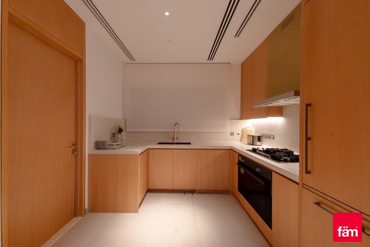 3 bedroom apartment in Mr C Residences Block B3, photograph 7 of 20