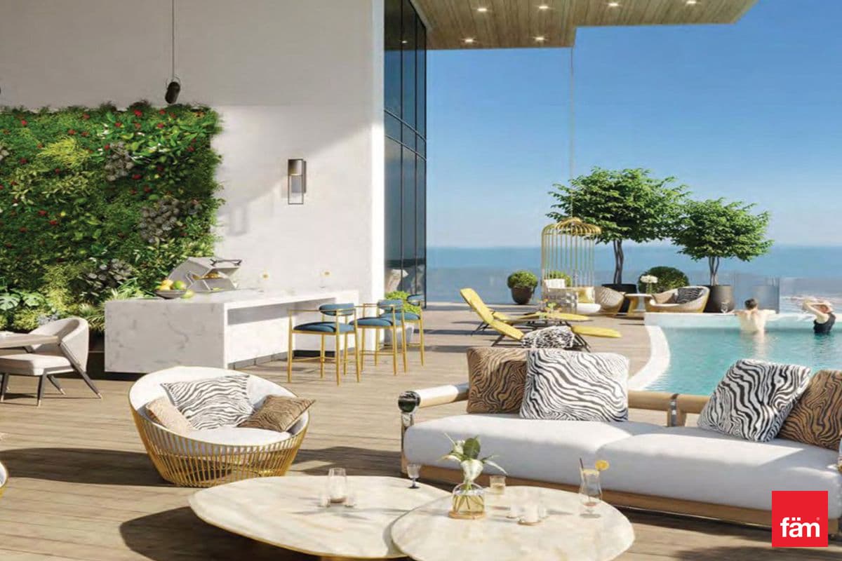 3 bedroom apartment in Cavalli Casa Tower, photograph 2 of 10