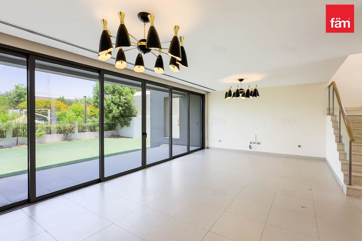 5 bedroom villa in Sidra Villas II, photograph 5 of 20