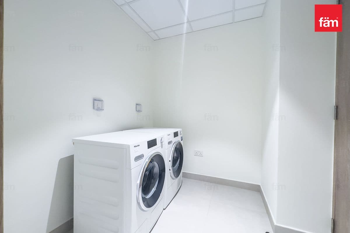 4 bedroom townhouse in C Villas at District One, photograph 7 of 20