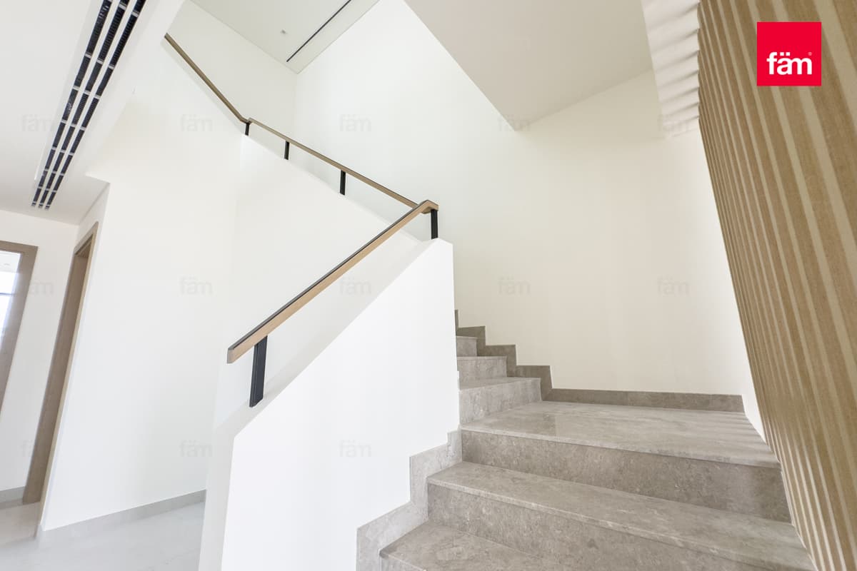 5 bedroom villa in Tilal Al Furjan - Phase 2, photograph 11 of 20