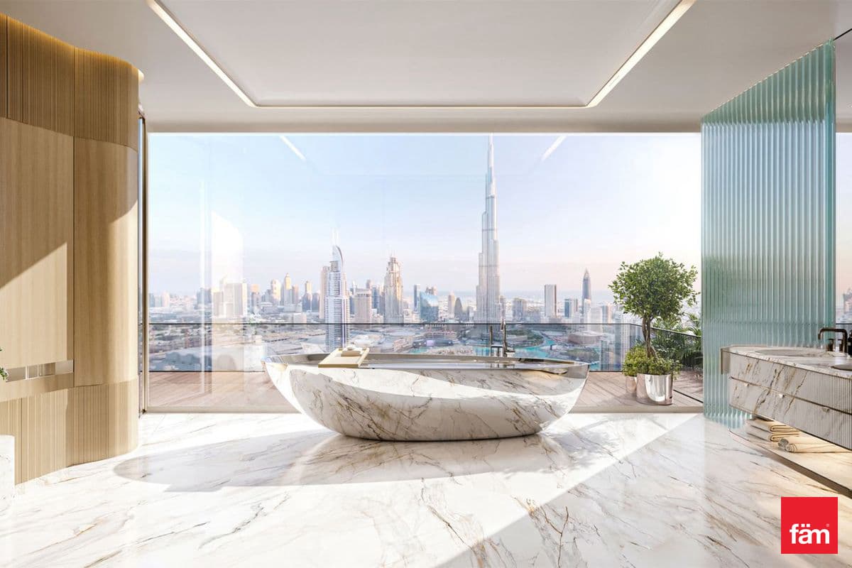 2 bedroom apartment in Bugatti Residences, photograph 18 of 19