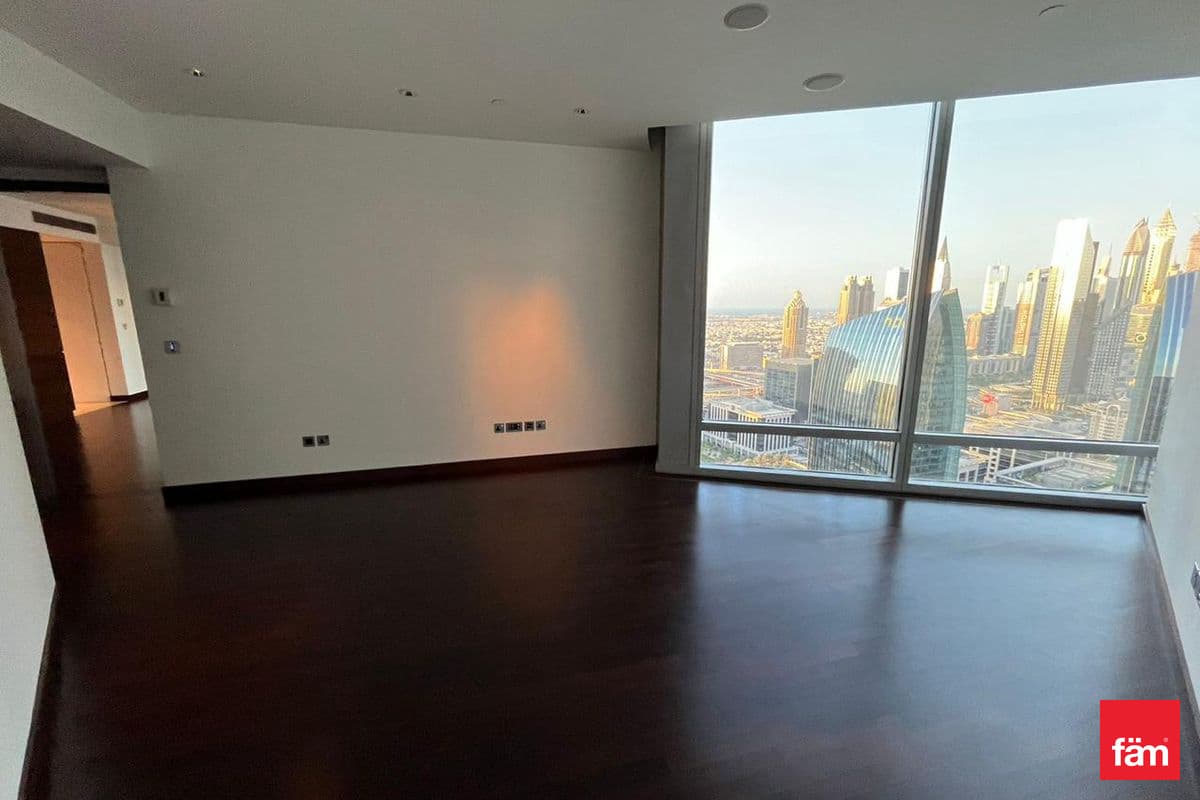 2 bedroom apartment in Burj Khalifa, photograph 4 of 16