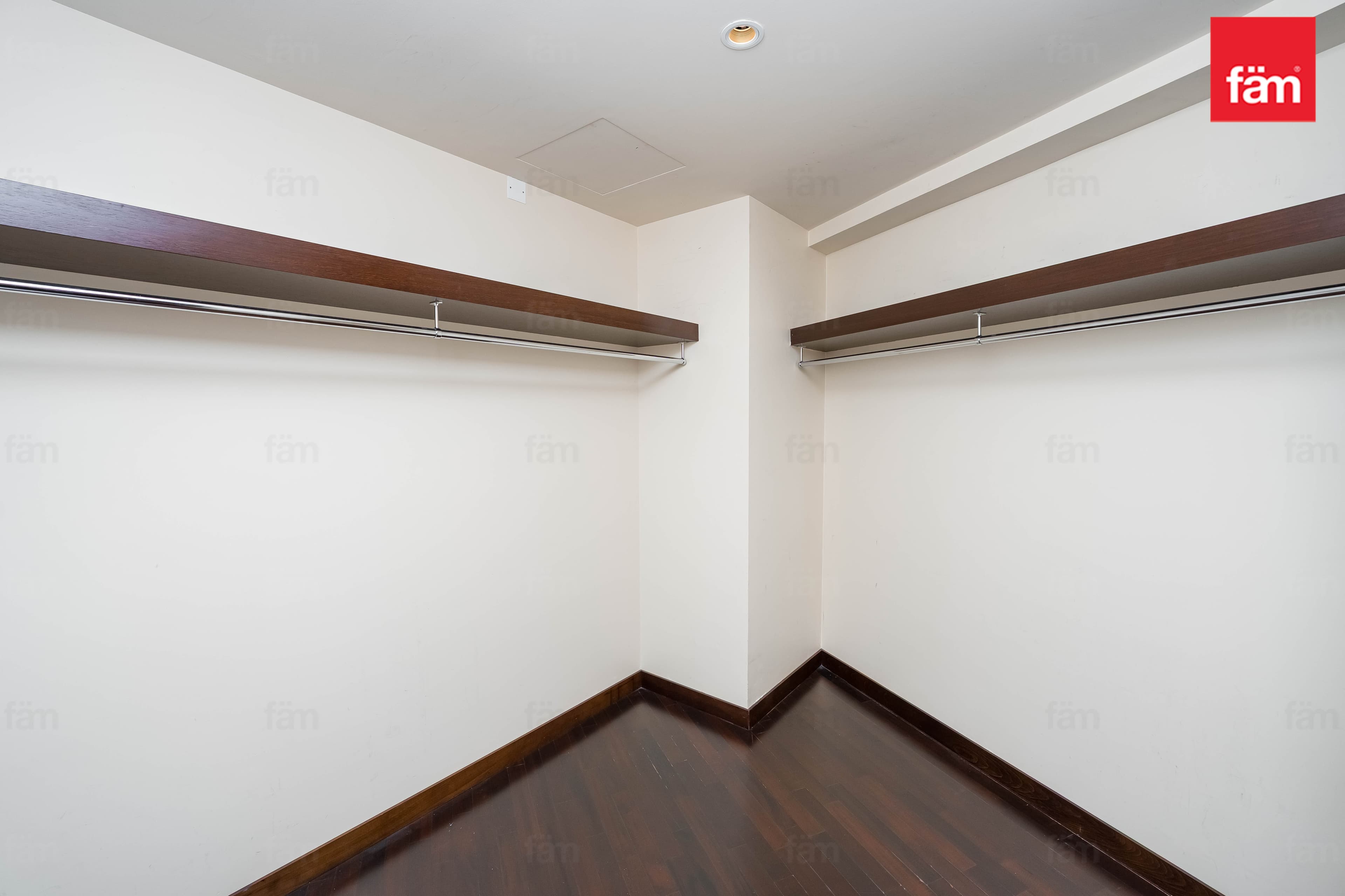 2 bedroom apartment in Burj Khalifa, photograph 17 of 20