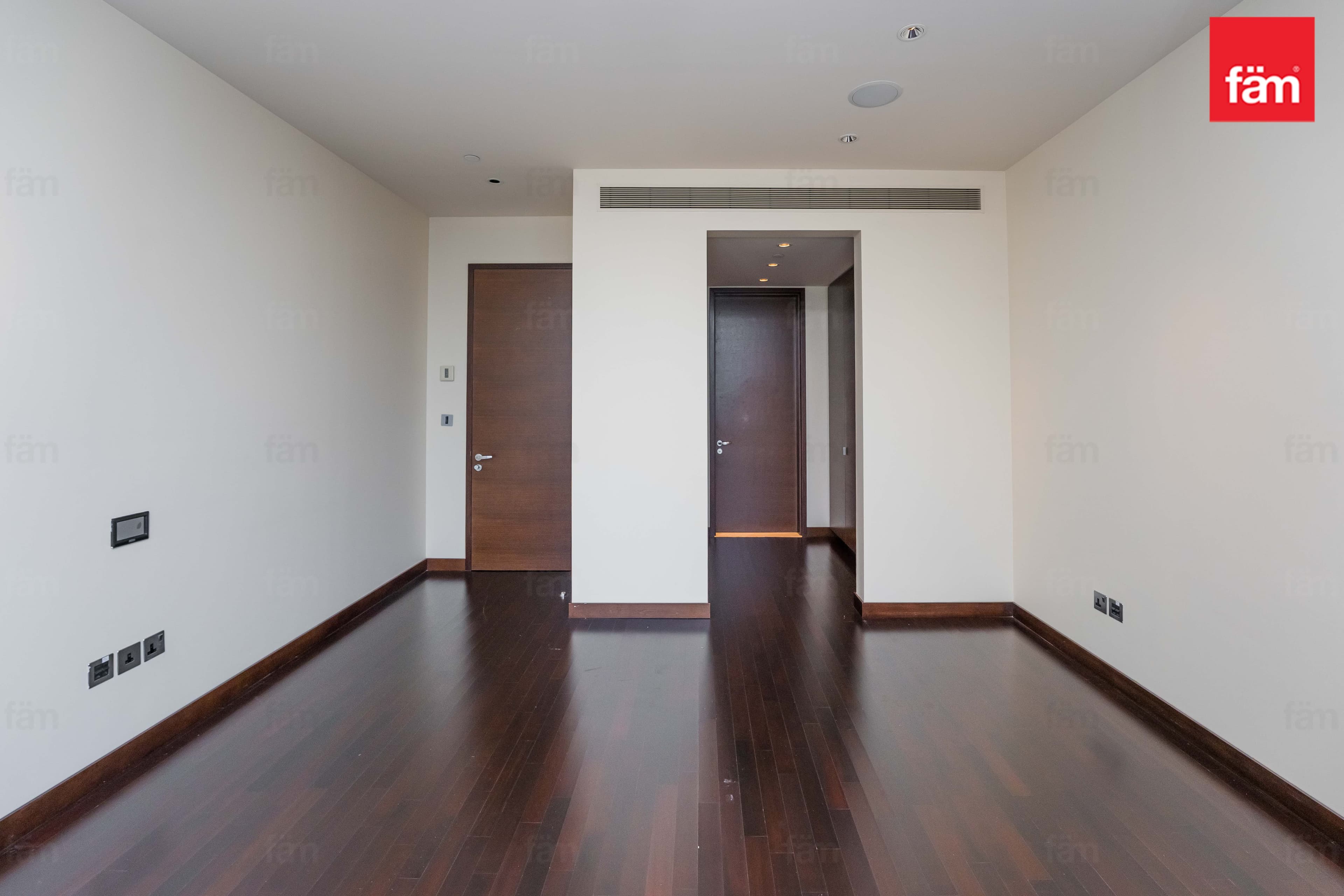2 bedroom apartment in Burj Khalifa, photograph 18 of 20