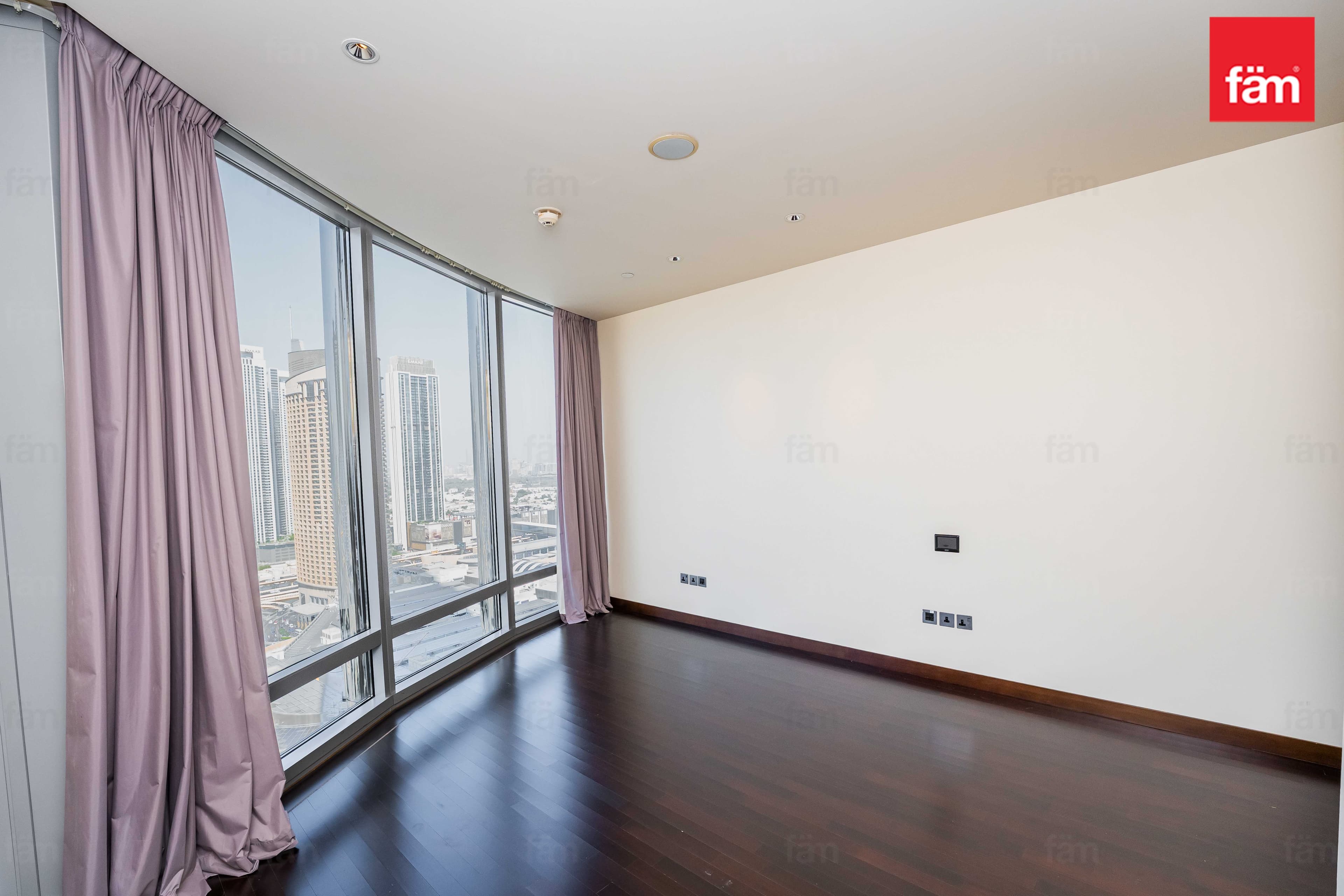2 bedroom apartment in Burj Khalifa, photograph 20 of 20