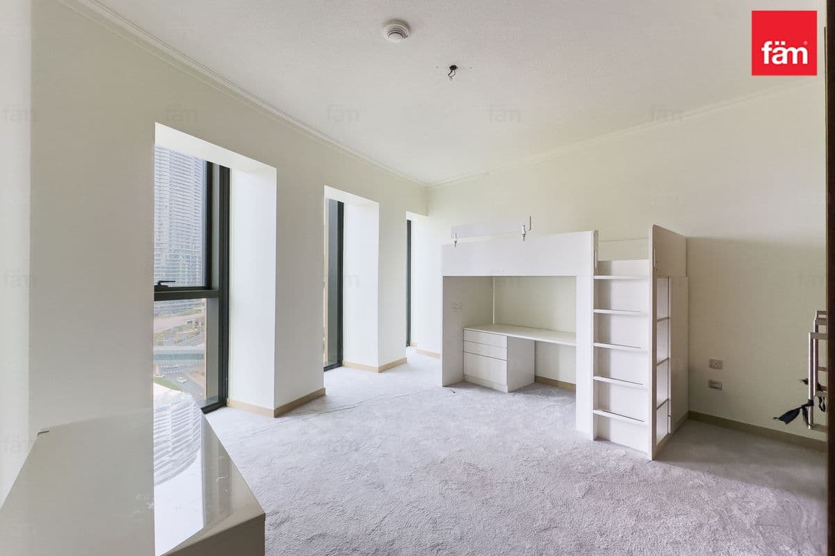 3 bedroom apartment in Burj Vista 2, photograph 20 of 20