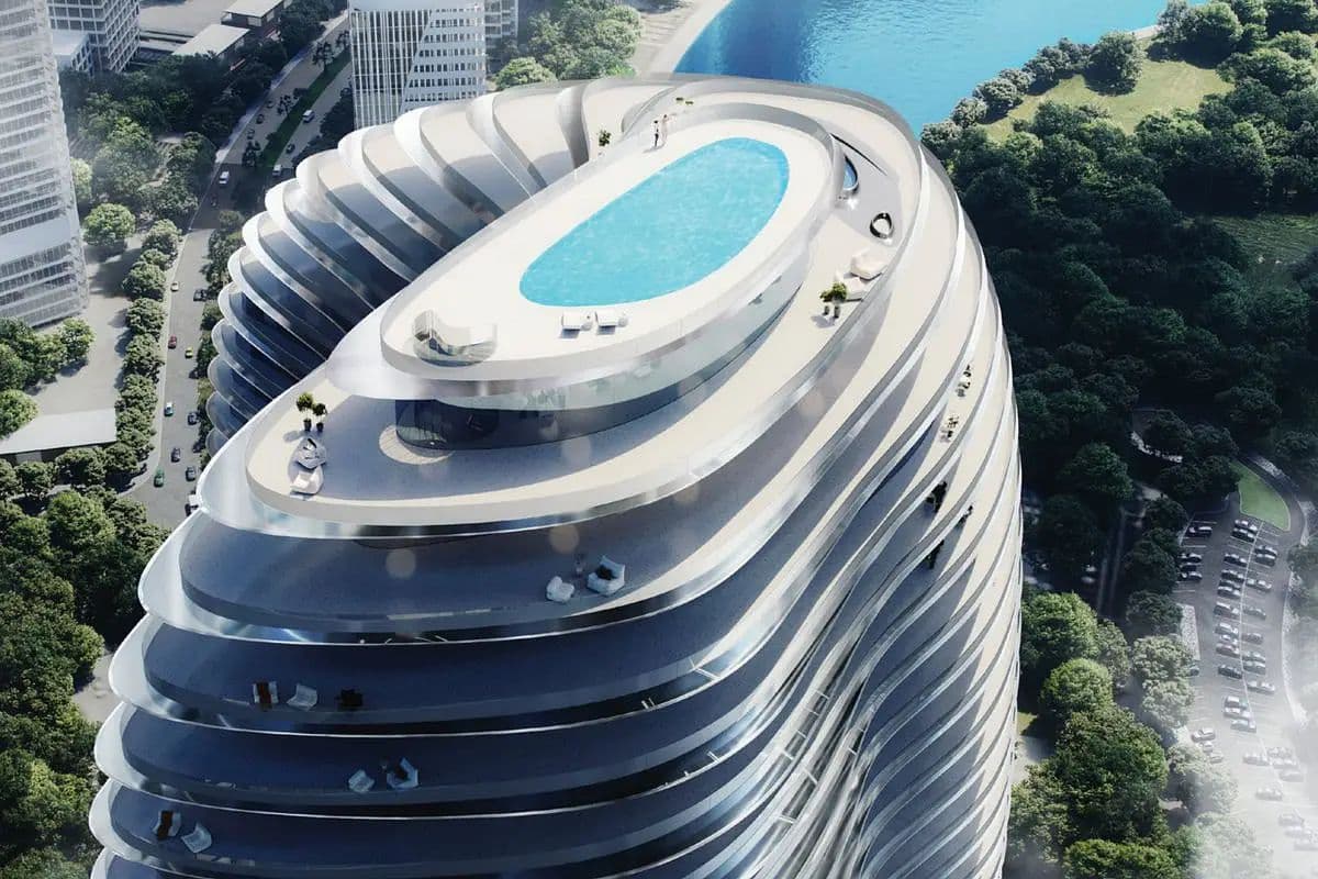 2 bedroom apartment in Bugatti Residences, photograph 10 of 13