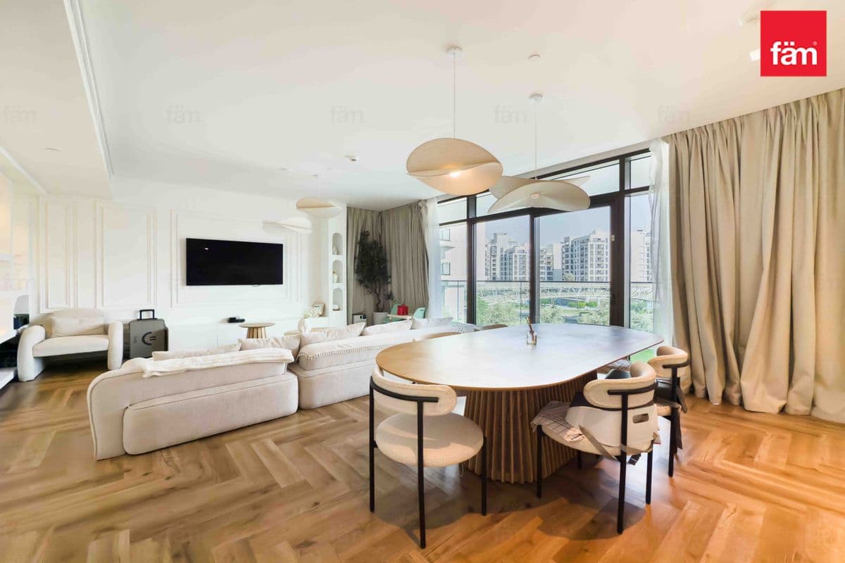 3 bedroom apartment in Palace Residences, photograph 9 of 19