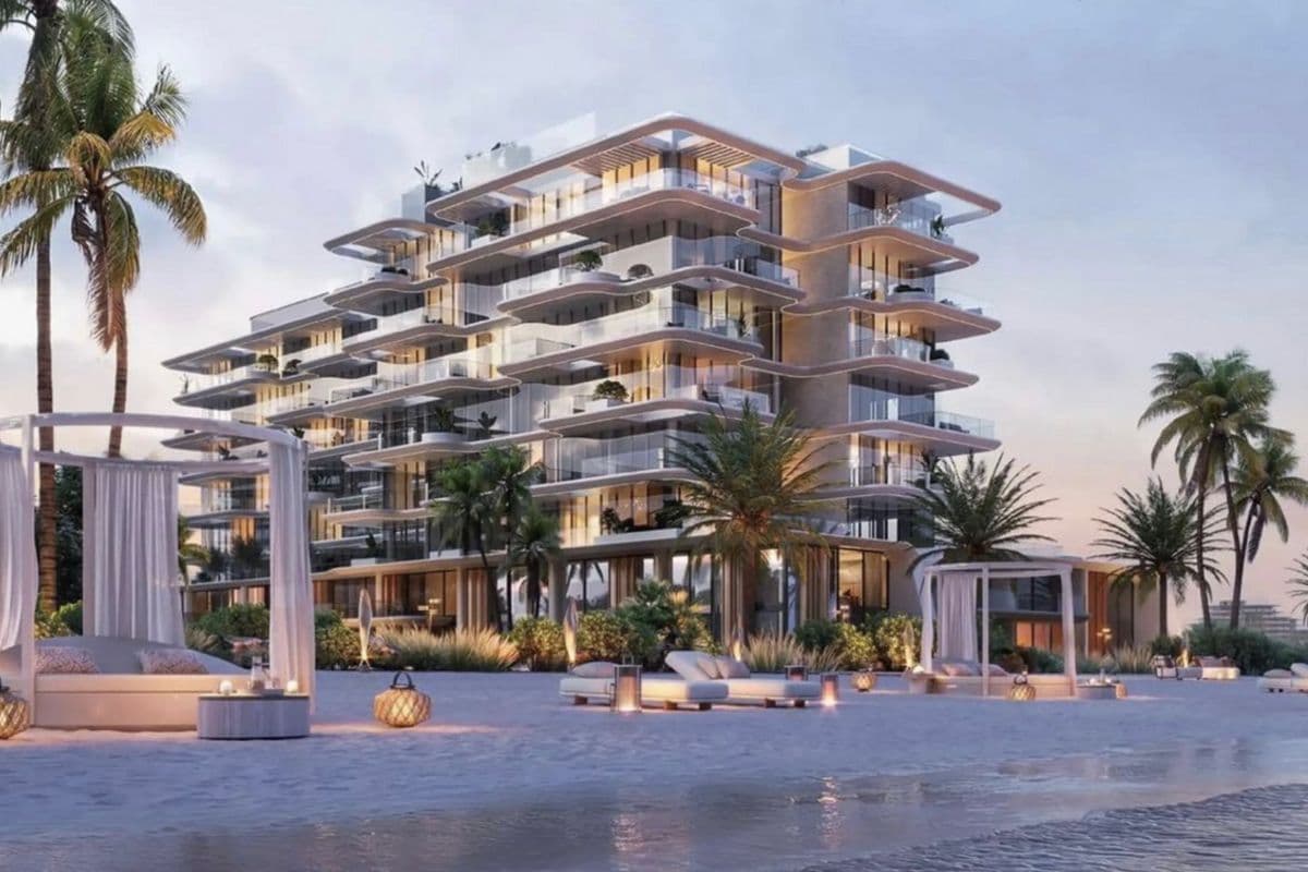 5 bedroom penthouse in Villa Del Divos Residences, photograph 2 of 10
