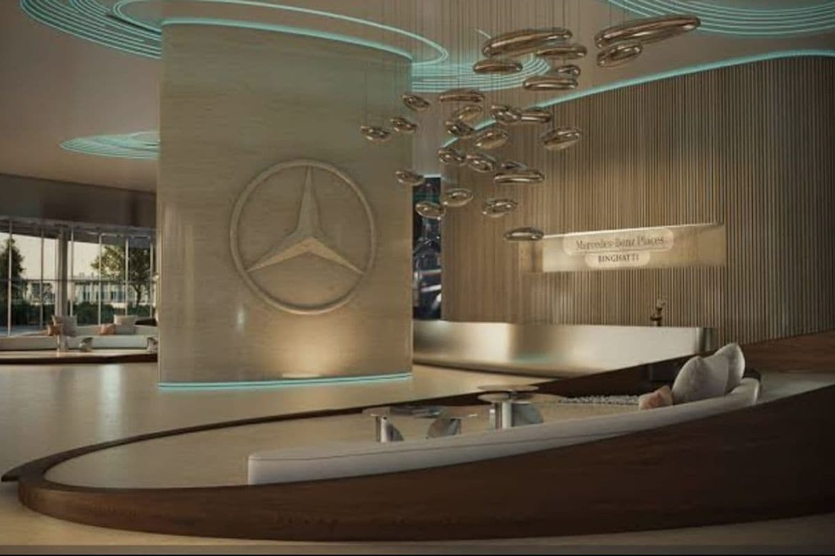 2 bedroom apartment in Mercedes-Benz Places, photograph 4 of 10