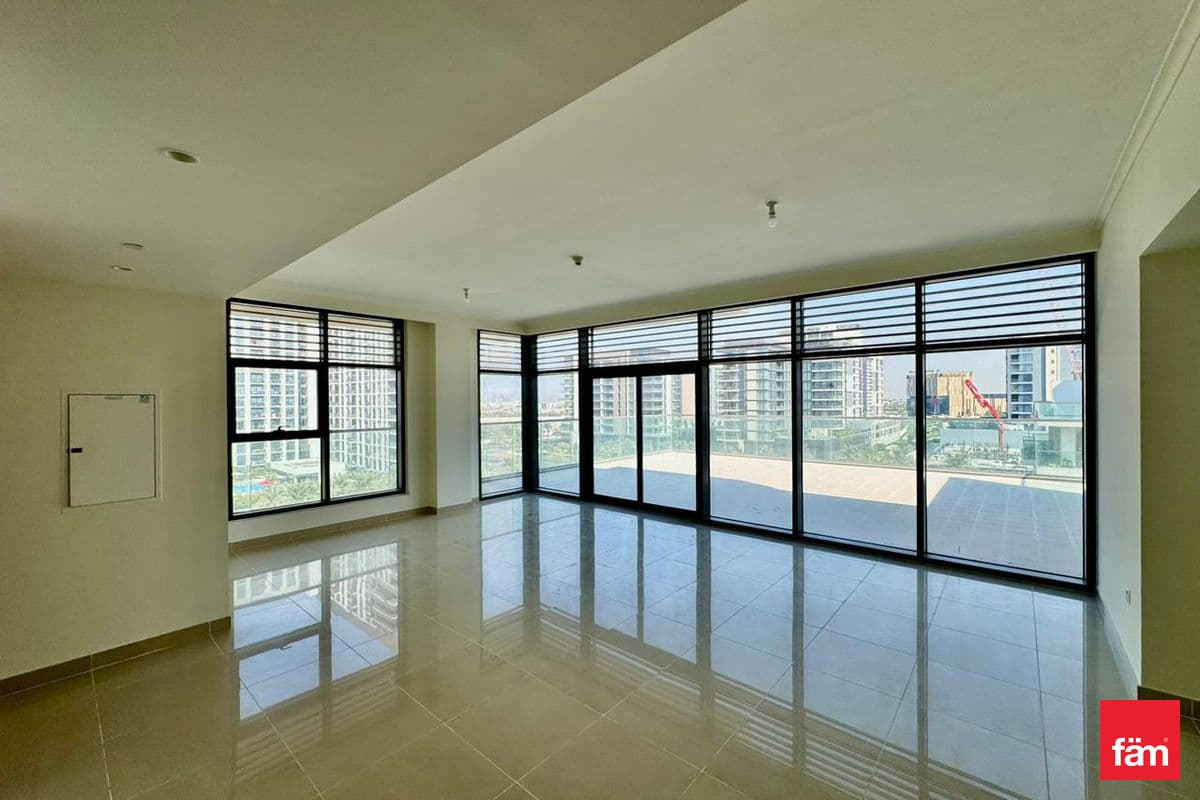 4 bedroom apartment in Mulberry ll A2, photograph 2 of 13