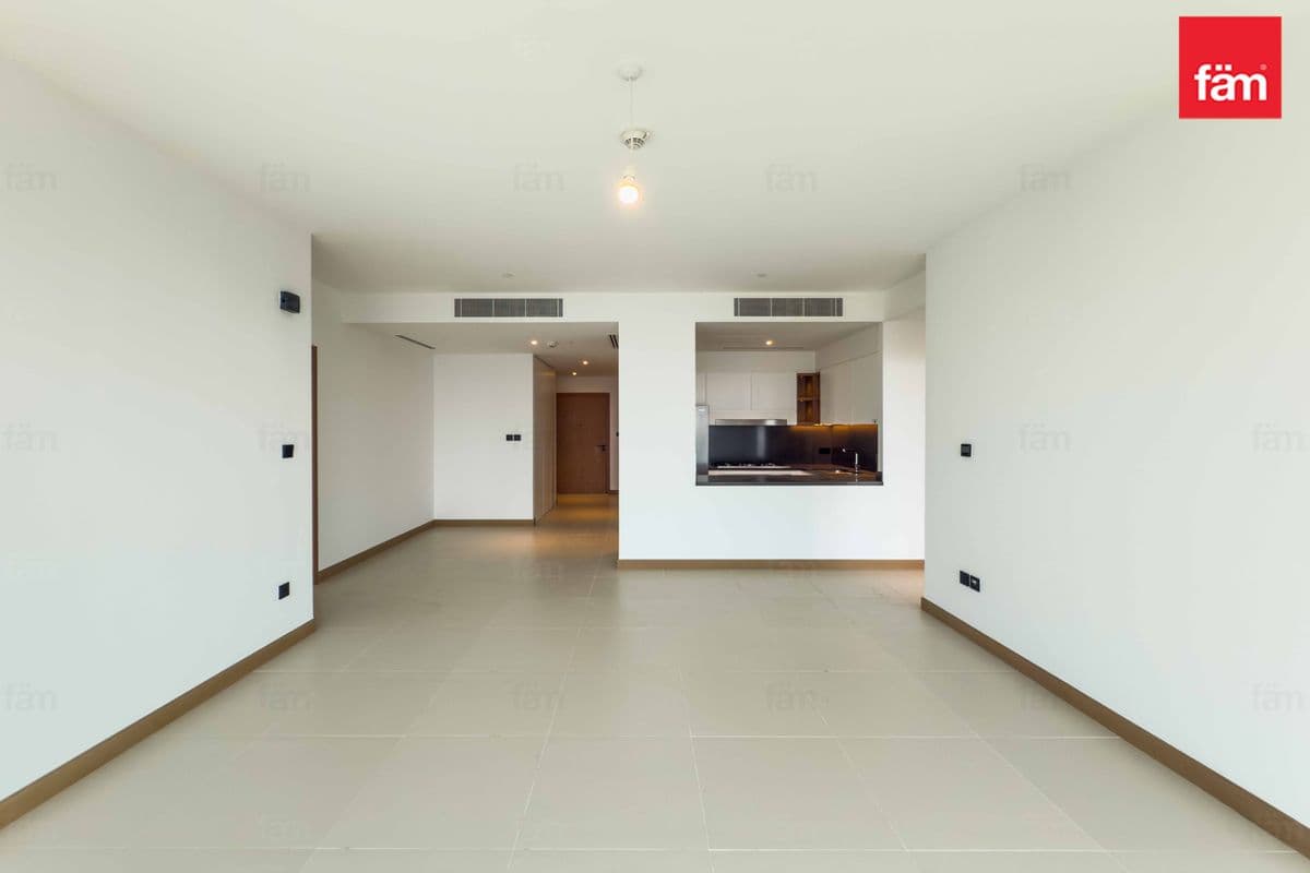 3 bedroom apartment in Vida Residences Dubai Marina, photograph 16 of 20
