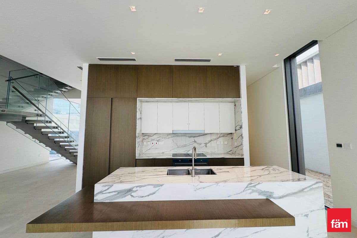 Burj Khalifa View | Motivated And Mortgage Seller