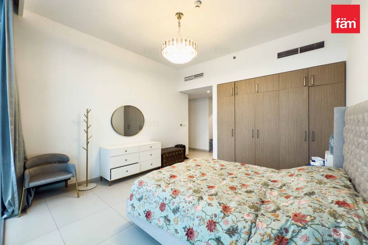 3 bedroom apartment in The Grand, photograph 19 of 20