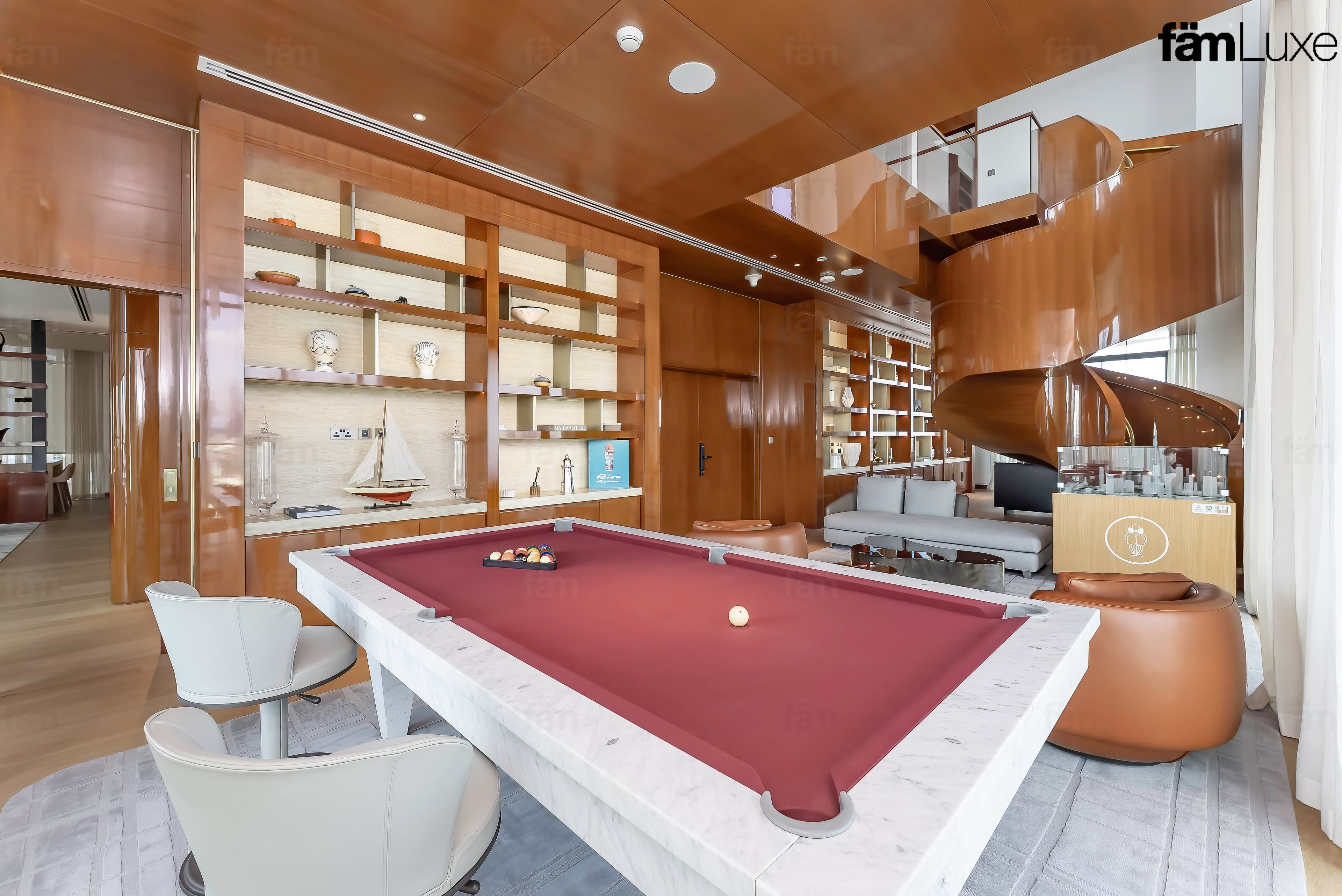 6 bedroom penthouse in Mr C Residences Block A, photograph 4 of 20