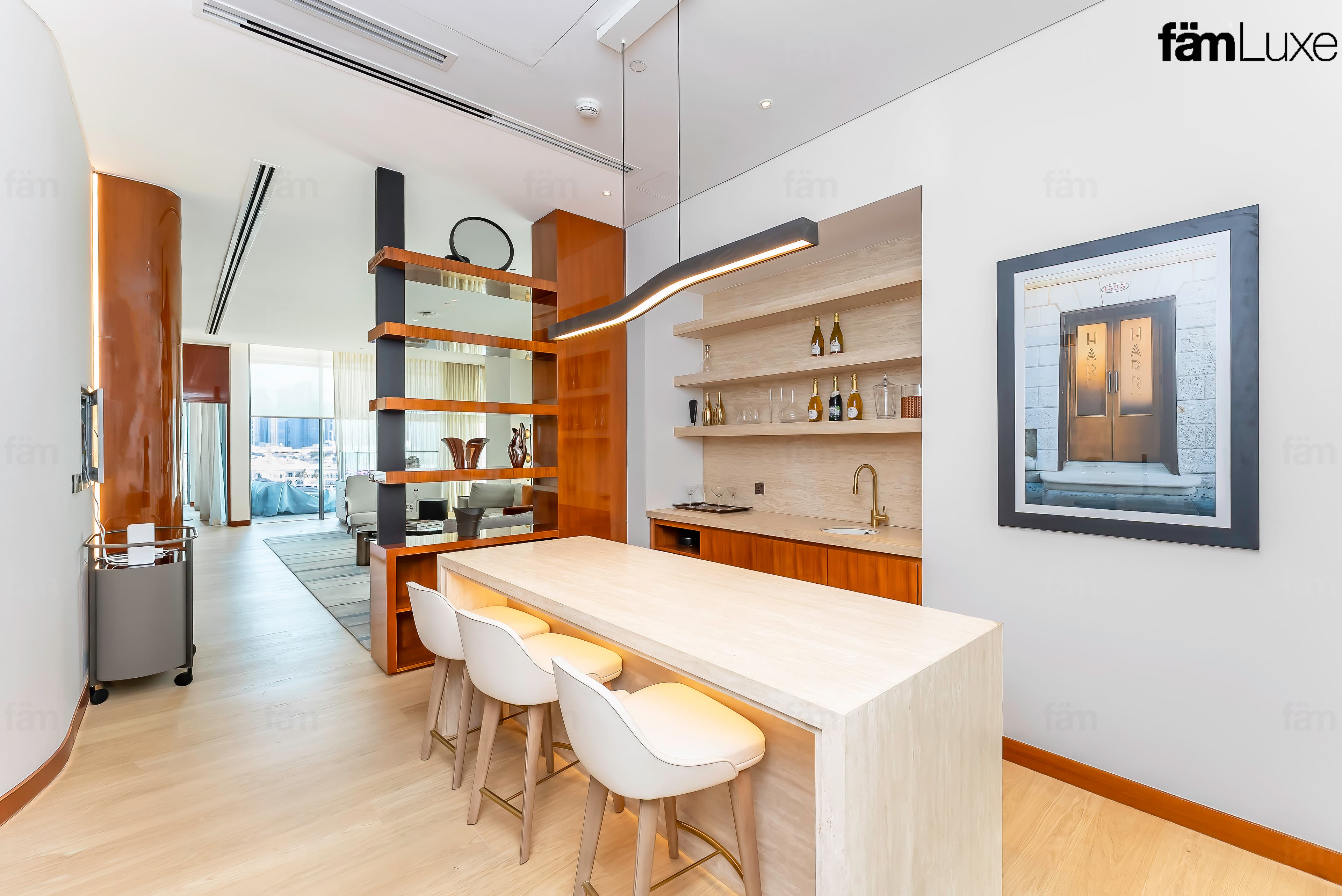 6 bedroom penthouse in Mr C Residences Block A, photograph 10 of 20