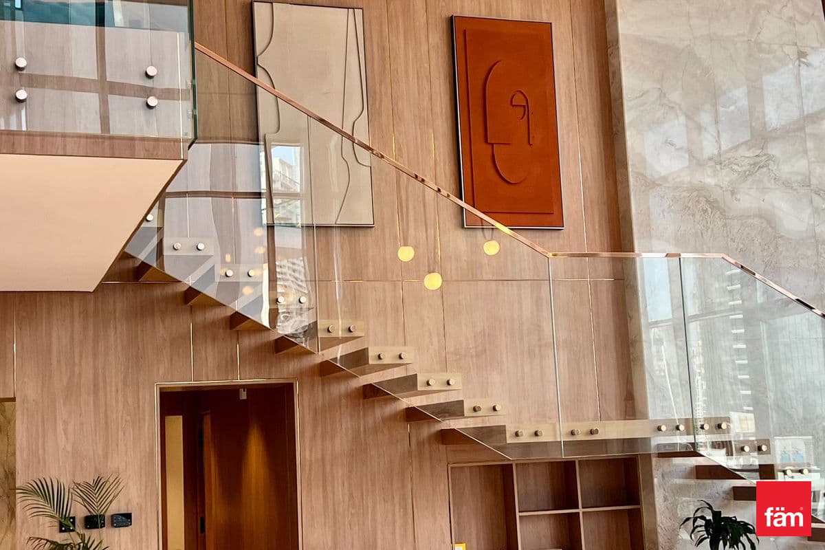 1 bedroom apartment in ONE OF ONE Luxury Residence Collection, photograph 2 of 20