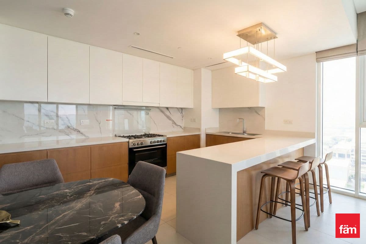 3 bedroom apartment in La Vie, photograph 3 of 13