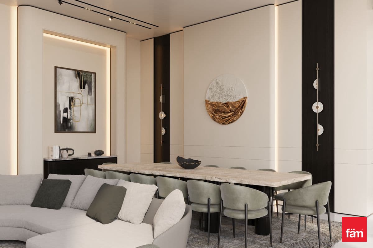 6 bedroom villa in Al Wasl Villas, photograph 12 of 20