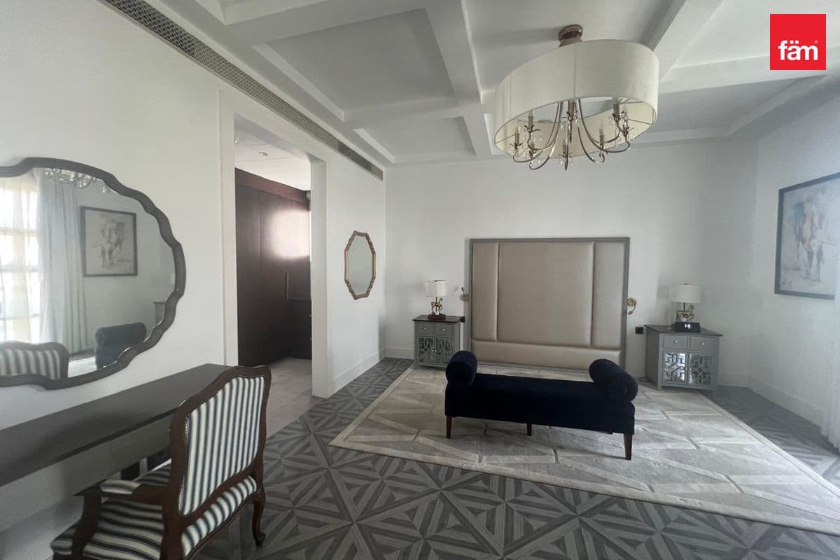 All-Inclusive Rent - Furnished - Vacant - Pool