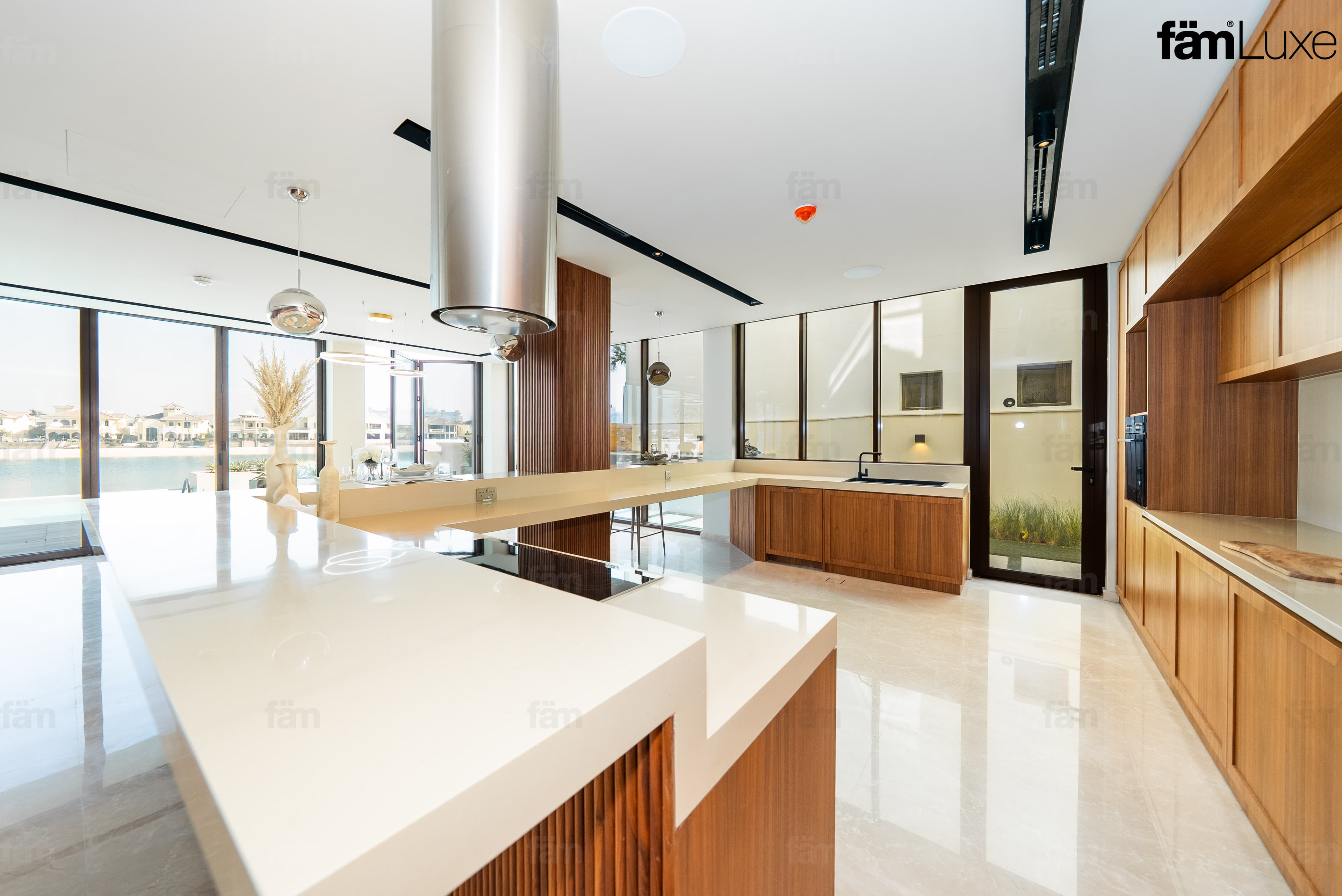 5 bedroom villa in Garden Homes Frond E, photograph 10 of 20