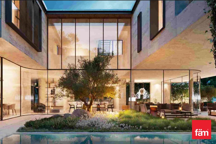 5 bedroom villa in Elysian Mansions, photograph 8 of 12
